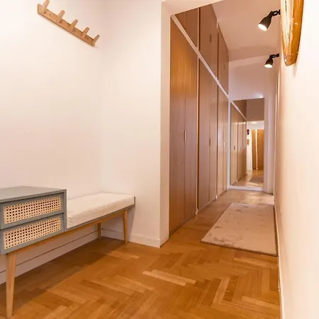 Scipioni House *